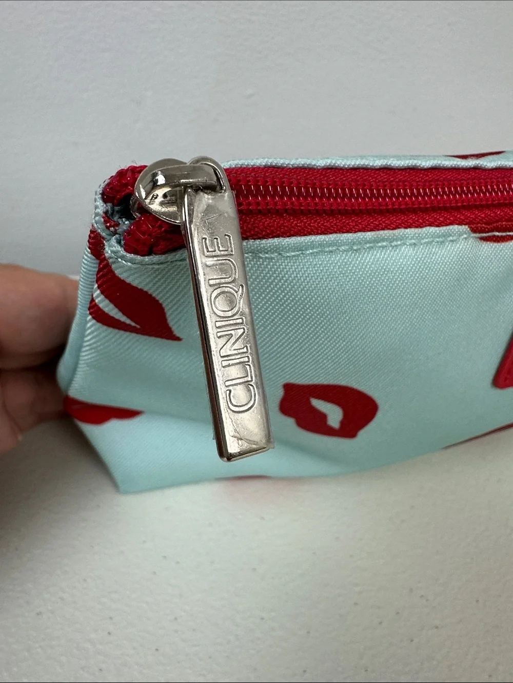 NWOT Clinique x Kate Spade Makeup Bag